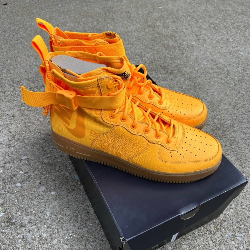Brand NEW Nike SF Air Force 1 Mid Odell Beckham Jr (GS) - Size 13